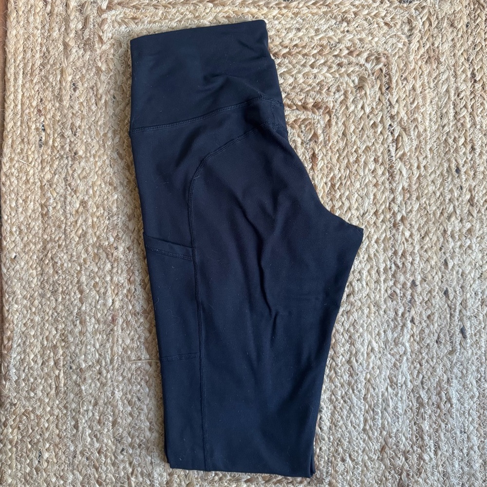 Aerie Offline Black High-Waisted Pocket Leggings | Hugger | Sz Large - Picture 4 of 7